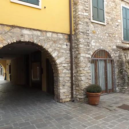 Casa Portici Daire *
