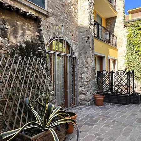 Casa Portici Apartmán *